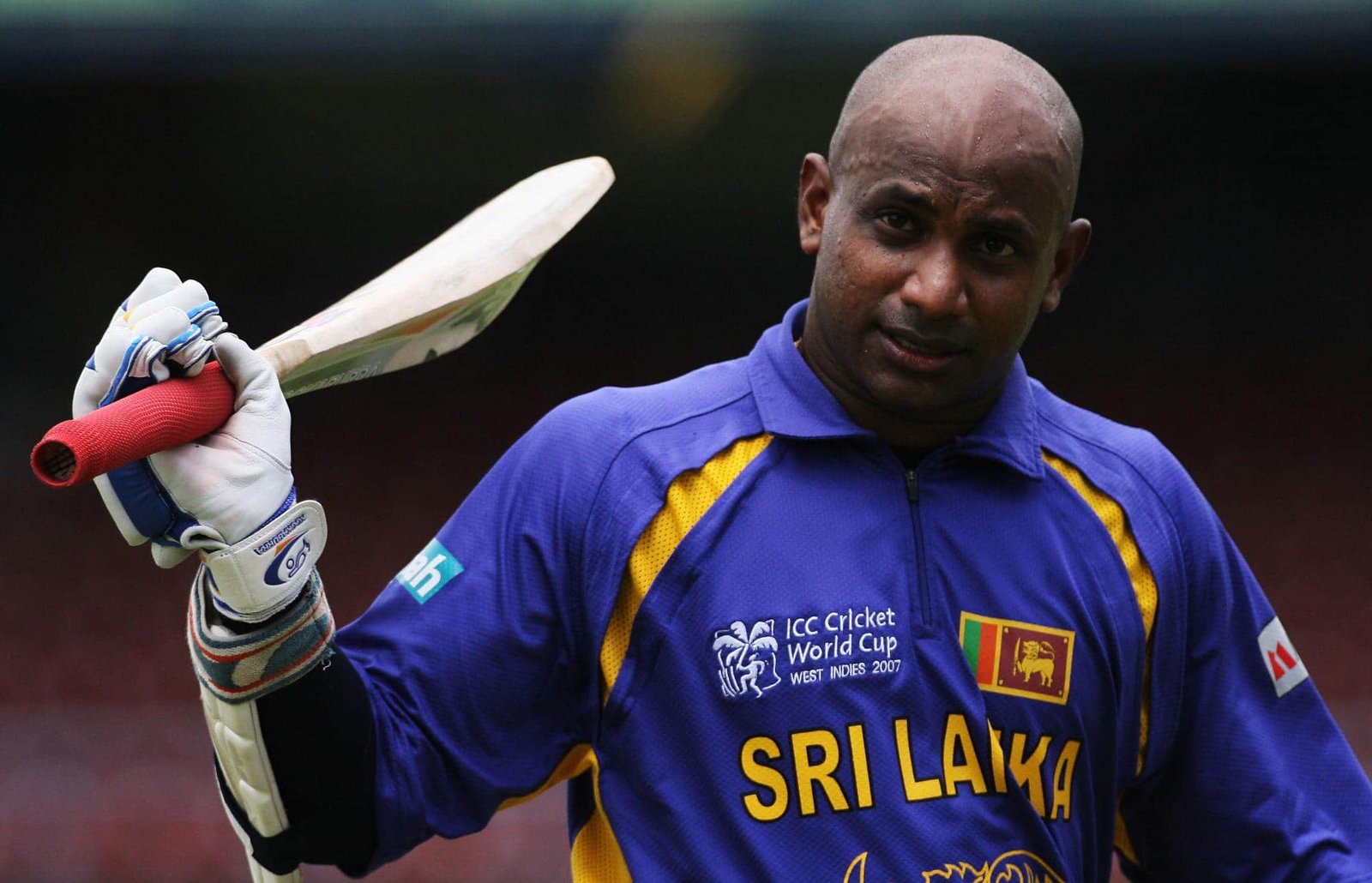 Sanath jaysuriya most run and wicket then shane warne and vitori international cricket 